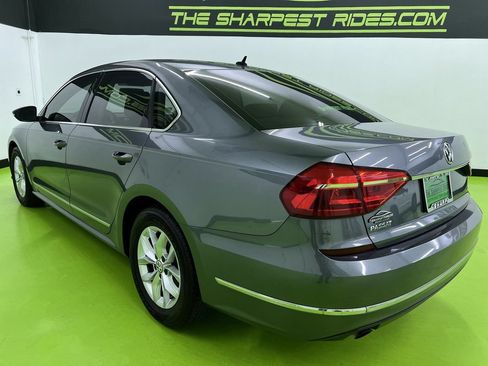 Used 2016 Volkswagen Passat 1.8T S FWD image 7
