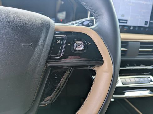 Certified 2023 Lincoln Corsair Reserve FWD image 30
