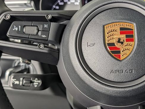 New 2026 Porsche Macan GTS AWD/4WD image 37