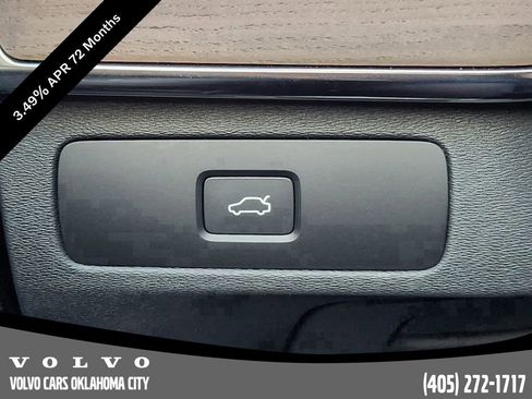 Used 2026 Volvo XC90 B6 Plus w/ Protection Package Premier image 21