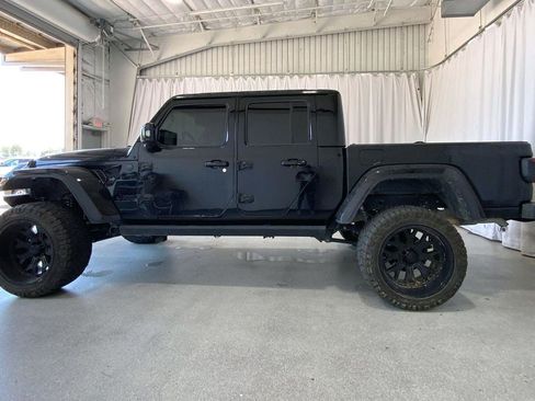 Used 2022 Jeep Gladiator Overland AWD/4WD image 26