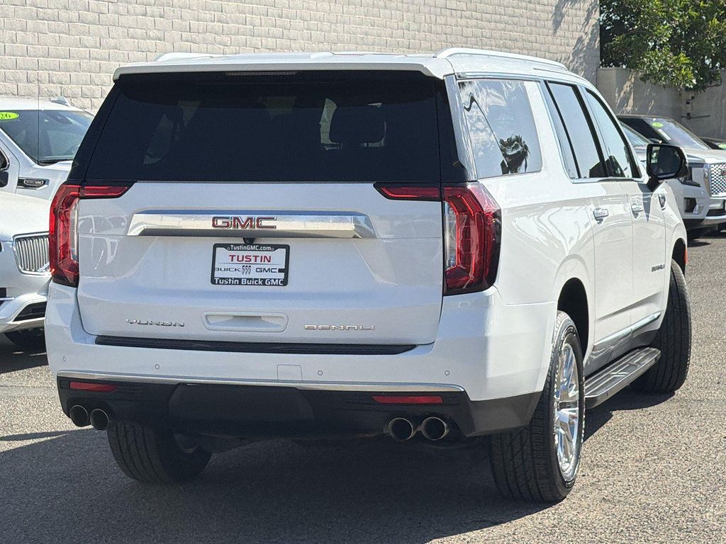 Used 2024 GMC Yukon XL Denali RWD image 5