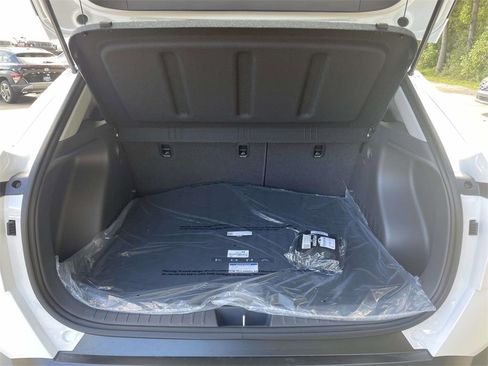 New 2026 Hyundai Kona SEL Premium image 8