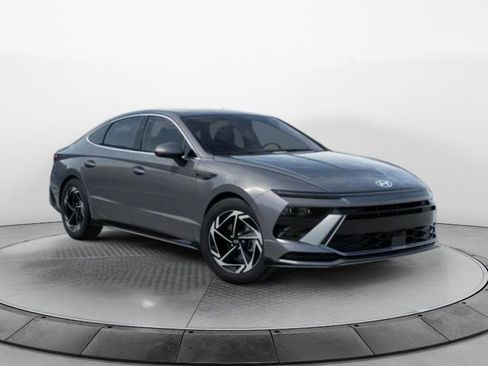 New 2026 Hyundai Sonata SEL image 2