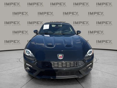 Used 2017 FIAT 124 Spider Abarth image 8