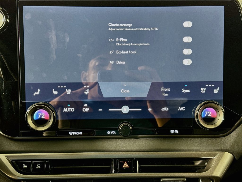 New 2026 Lexus RX 350h AWD/4WD image 14