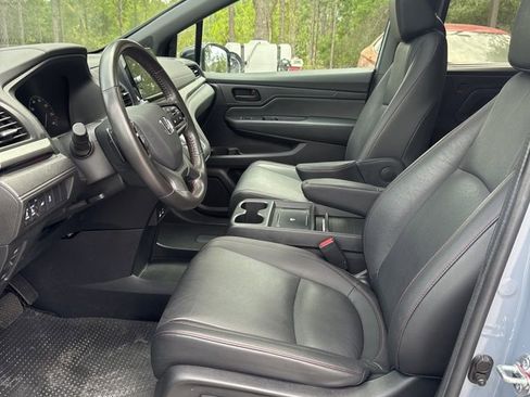Used 2025 Honda Odyssey Sport-L image 24