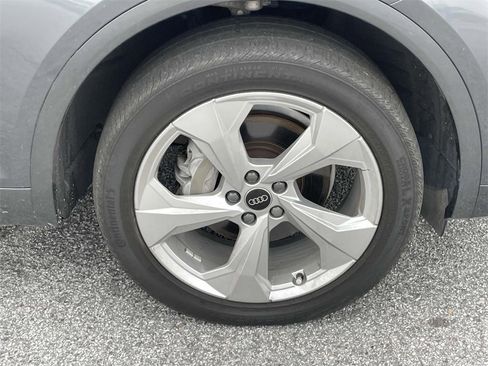 Used 2022 Audi Q5 2.0T Premium Plus image 4