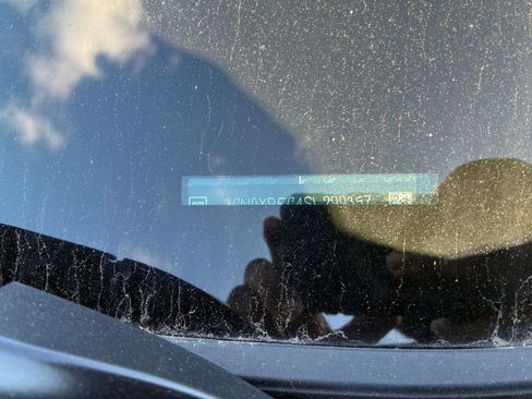 Used 2025 Chevrolet Equinox LT image 29