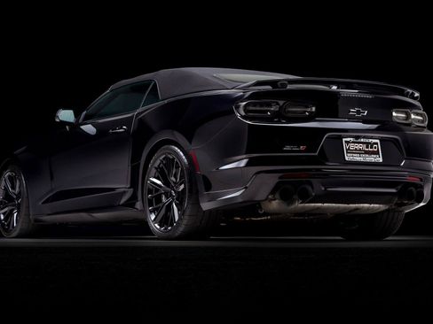 Used 2022 Chevrolet Camaro ZL1 RWD image 8