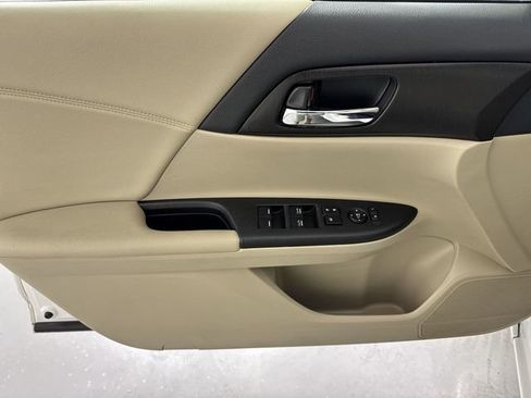 Used 2015 Honda Accord EX image 20