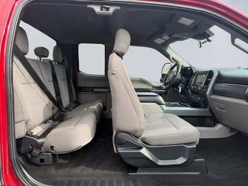 Used 2020 Ford F350 XLT w/ XLT Premium Package AWD/4WD image 19