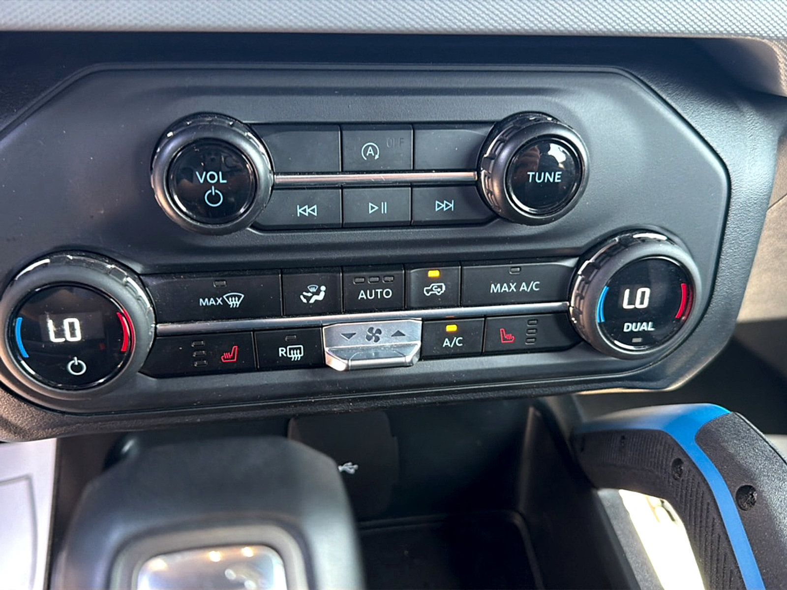 Used 2024 Ford Bronco Black Diamond AWD/4WD image 12