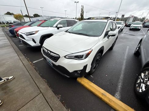 Used 2021 Subaru Crosstrek 2.5i Limited w/ Moonroof Package 1 AWD/4WD image 1