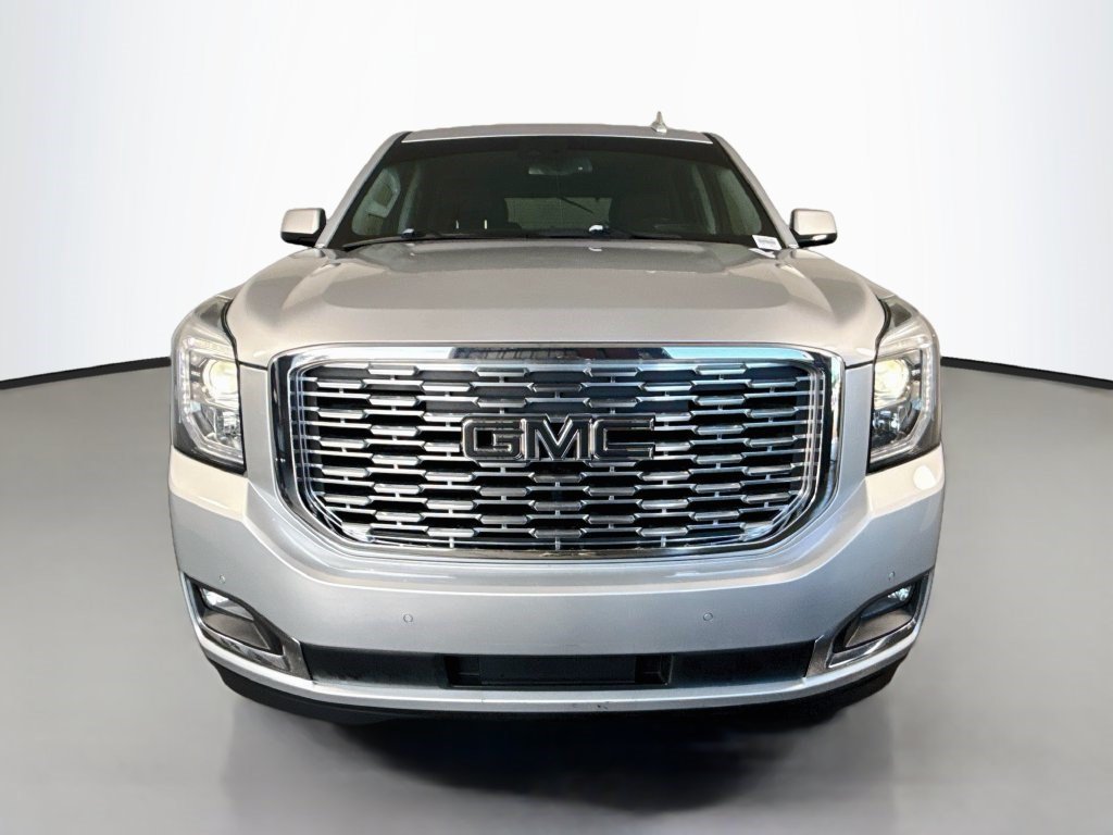 Used 2019 GMC Yukon Denali AWD/4WD image 2