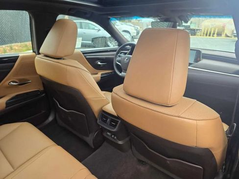 Certified 2019 Lexus ES 350 image 15