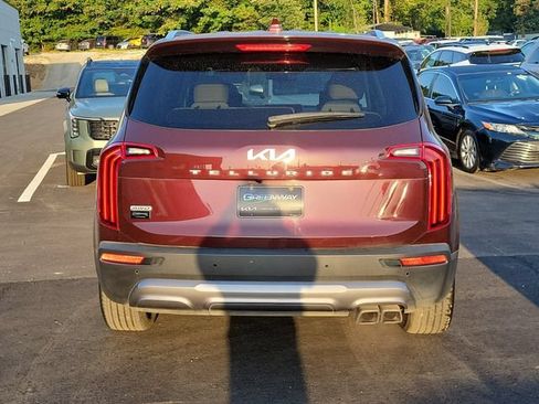 Used 2022 Kia Telluride EX w/ EX Premium Package AWD/4WD image 6