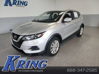 Used 2021 Nissan Rogue Sport S image 1