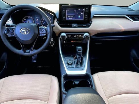 Used 2019 Toyota RAV4 LE w/ Carpet Mat Package AWD/4WD image 14