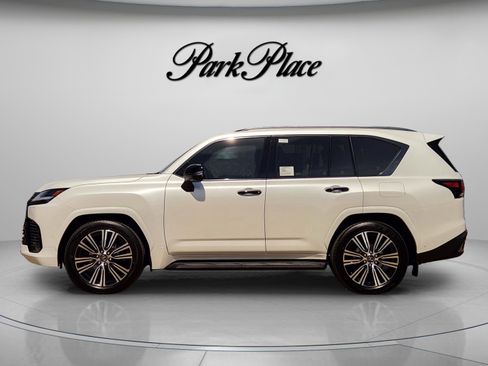 New 2026 Lexus LX 700h Luxury AWD/4WD image 2