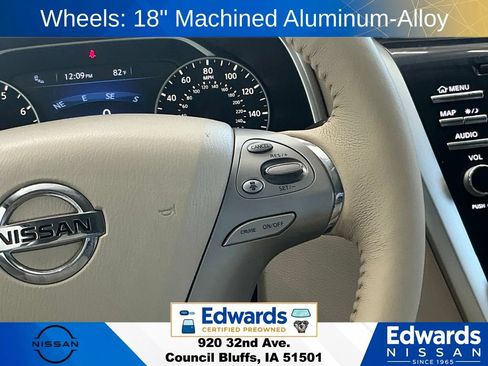 Used 2018 Nissan Murano SL w/ Moonroof Package AWD/4WD image 22