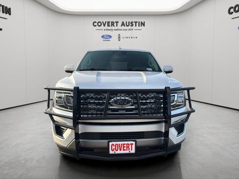 Used 2019 Ford Expedition Limited w/ Equipment Group 302A RWD image 8