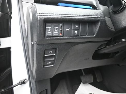 Used 2025 Honda Odyssey Touring image 21