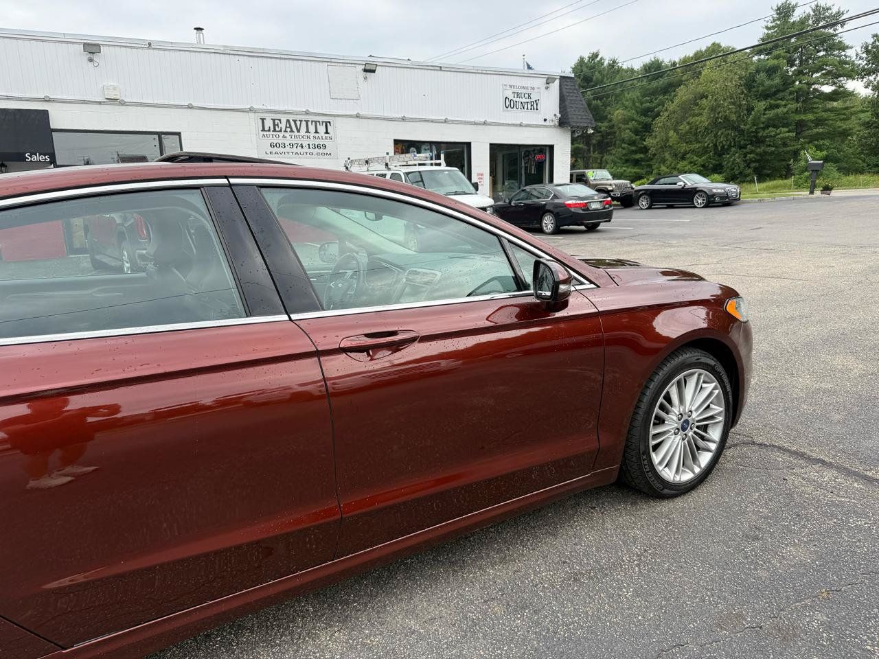 Used 2016 Ford Fusion SE w/ Equipment Group 202A AWD/4WD image 13