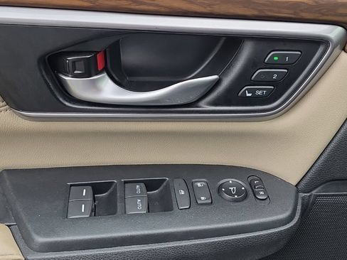 Used 2019 Honda CR-V Touring image 15
