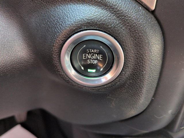 Used 2021 GMC Sierra 1500 SLT w/ SLT Premium Package AWD/4WD image 22