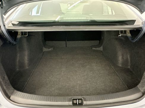 Used 2025 Toyota Corolla LE FWD image 30