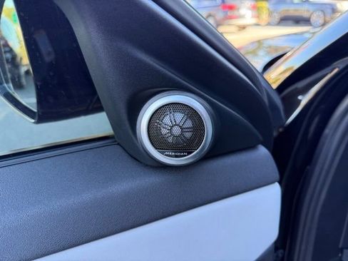 Certified 2025 Land Rover Range Rover Evoque S image 17