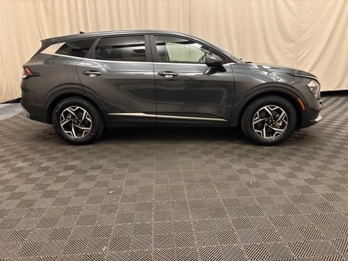Certified 2023 Kia Sportage LX FWD image 4