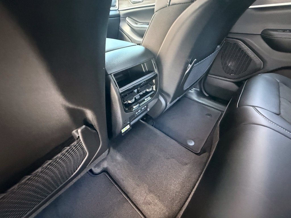 New 2026 Jeep Grand Cherokee Altitude RWD image 26