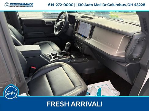 Used 2025 Ford Bronco Outer Banks AWD/4WD image 17