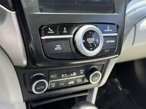 Used 2020 Acura ILX FWD image 36
