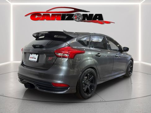 Used 2017 Ford Focus ST FWD image 6