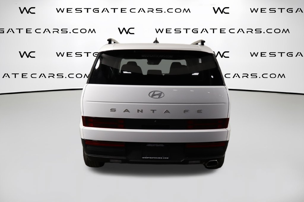 Used 2026 Hyundai Santa Fe SEL FWD image 4