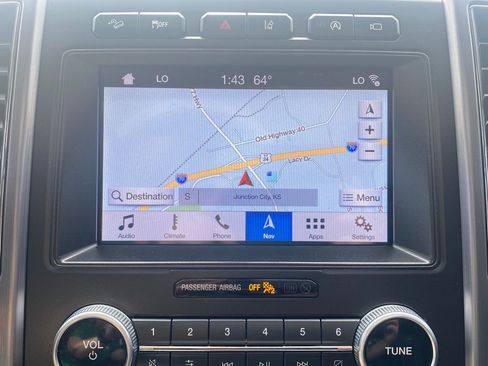 Used 2019 Ford Expedition Platinum image 12