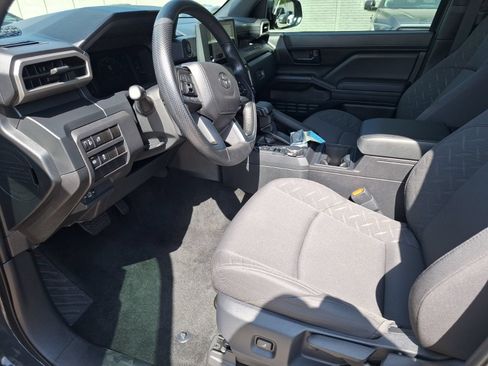 Used 2026 Toyota Tacoma SR AWD/4WD image 14