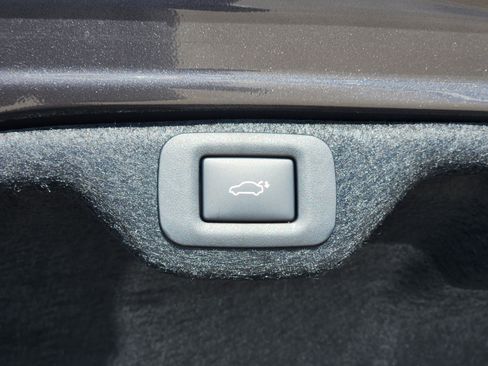 New 2025 Lexus ES 300h w/ Premium Package image 24