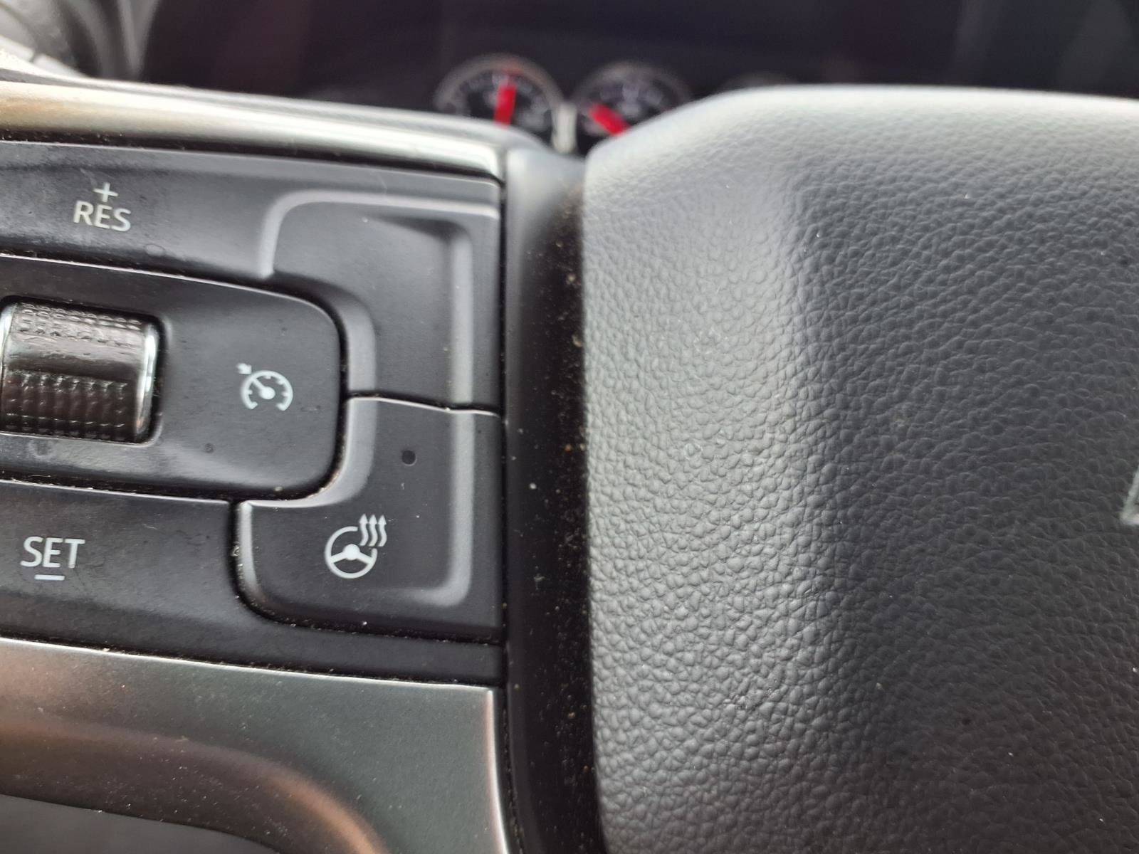 Used 2021 Chevrolet Silverado 1500 RST AWD/4WD image 12