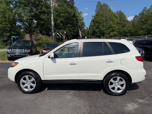 Used 2009 Hyundai Santa Fe Limited FWD image 4