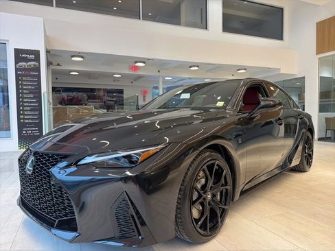 New 2025 Lexus IS 500 image 3