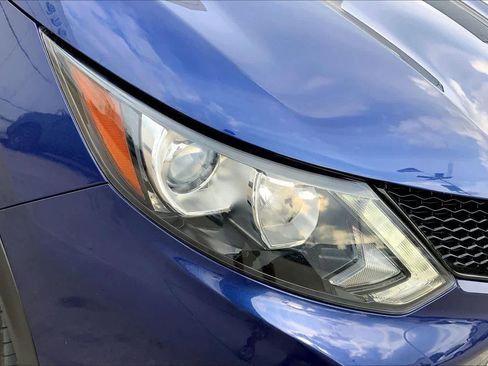 Used 2019 Nissan Rogue Sport SL image 28