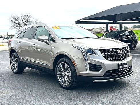 Used 2022 Cadillac XT5 Premium Luxury image 10