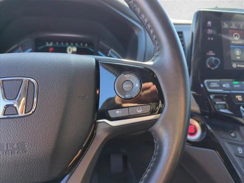 Used 2024 Honda Odyssey Touring image 17