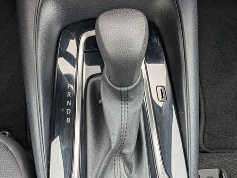 Used 2023 Toyota Corolla LE image 12