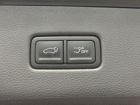 Used 2026 Kia Carnival SX Prestige FWD image 29