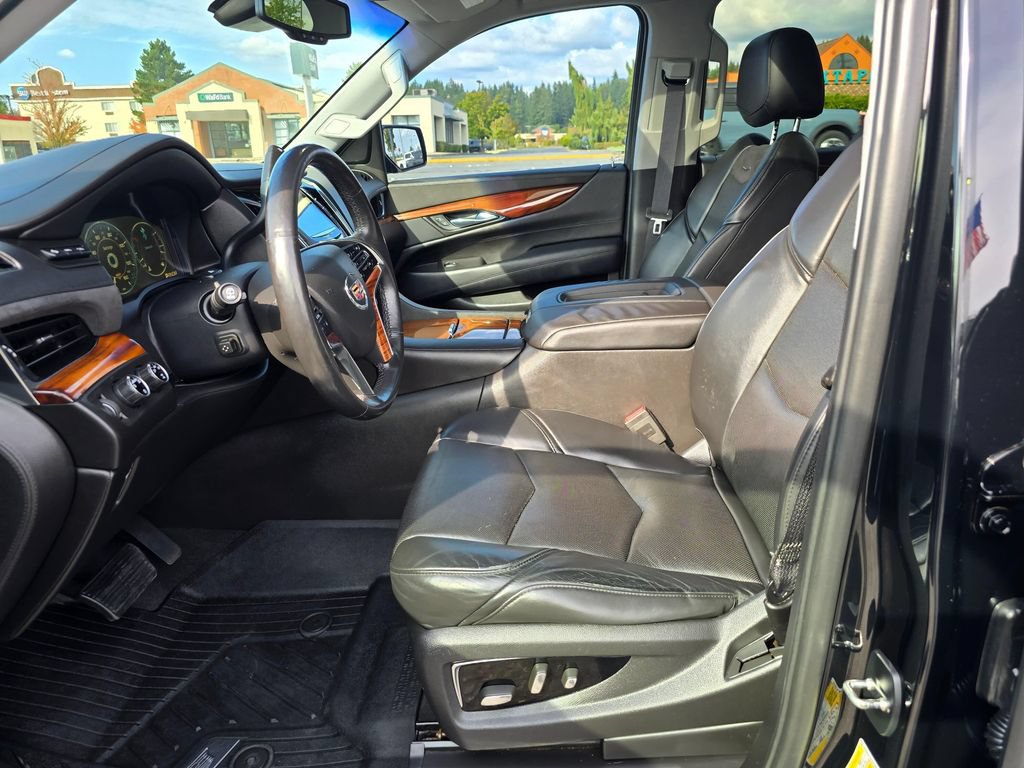 Used 2015 Cadillac Escalade ESV Premium AWD/4WD image 22